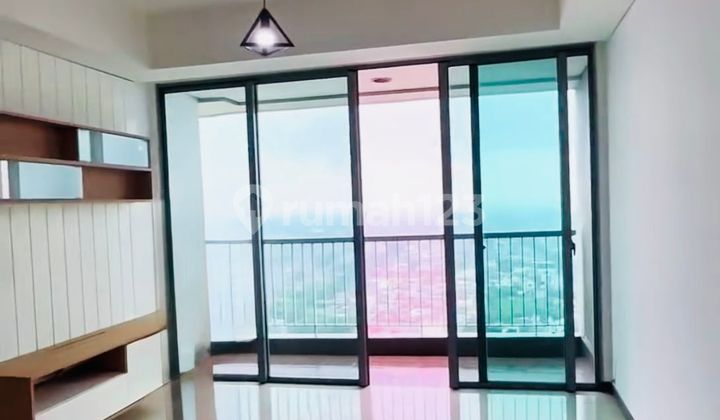 Dijual Apartement St. Moritz Kondisi Bagus dan Rapih