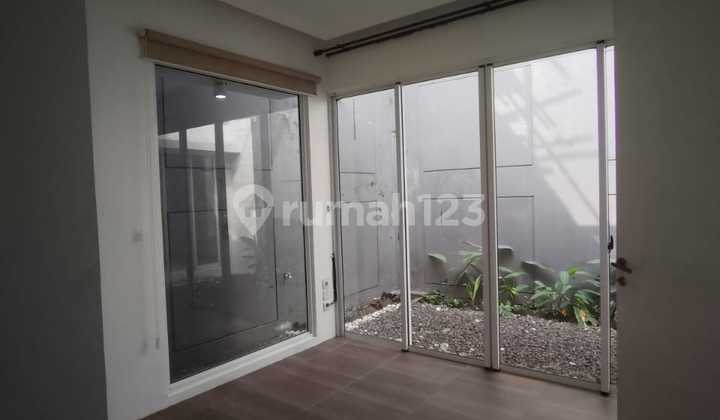 Ready to Occupy Neat Strategic Affordable Rental House Greenwich BSD Ready to Occupy Neat Strategic Affordable Rental House Greenwich BSD