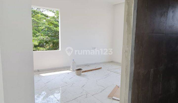 Eminent Illustria Rumah Baru Harga Murah Super Cantik Dan Rapih 2