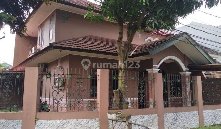 Dijual Cepat Rumah Hook Strategis di Nusaloka Bsd Kondisi Bagus 2