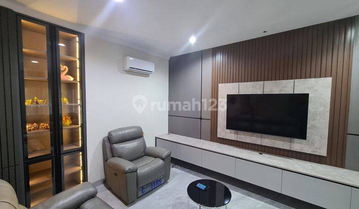 Rumah Baru Cantik Rapi Full Furnish Gading Serpong Jarang Ada 2