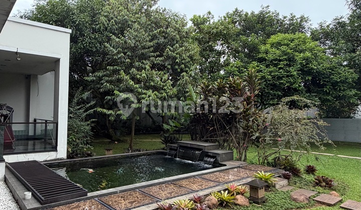 Rumah Sultan Mewah Serasa di Villa, Lavender Alam Sutera