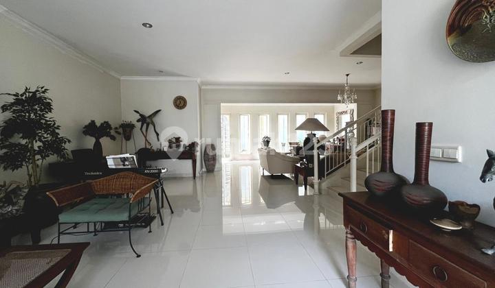 FOR SALE THE GREEN BSD HOUSE STRATEGIC LOCATION EASY ACCESS 2