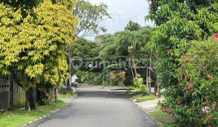 Dijual Rumah Brand New Nusaloka BSD Bagus Design Menarik 2