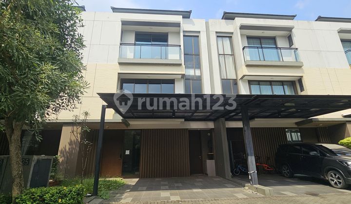 Rumah Mewah Renovated Siap Huni Baguss Bengett Zora Bsd City