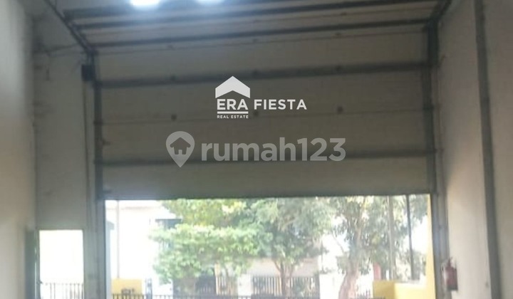 BEST WAREHOUSE GREAT LOCATION IN THE GROWING AREA OF TAMAN TEKNO BSD