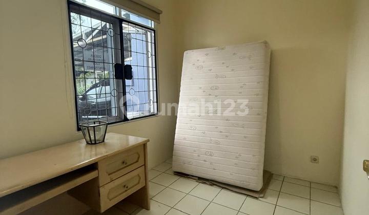 Semi-Furnished House in Lippo Utara, Good Condition Well-Maintained 2