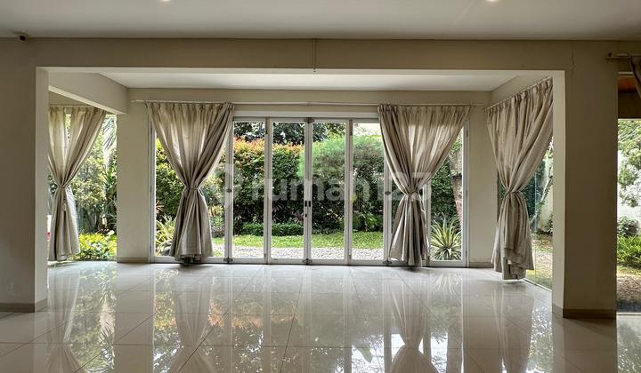 LUXURY HOUSE IN DEPARK BRASSIA BSD, CENTRAL CITY AREA, EASY ACCESS LUXURY HOUSE IN DEPARK BRASSIA BSD, CENTRAL CITY AREA, EASY ACCESS