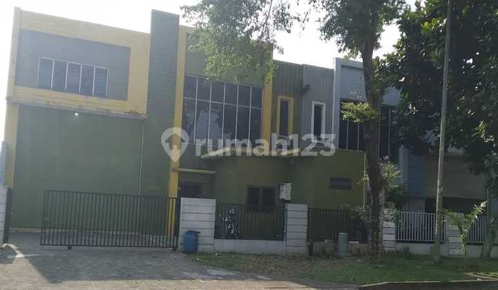 DIJUAL GUDANG TAMAN TEKNO kondisi sangat terawat dan bersih 