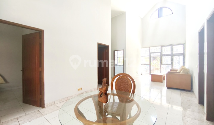 Dijual Rumah 1 lantai Alam Sutera Kawasan Asri dan Strategis 2