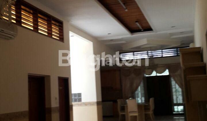Rumah bisa buat Usaha. 0 Jalan Raya 2
