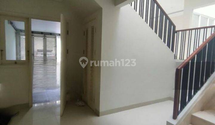 Rumah 2 Lantai Bagus di Cluster Mozart, Symponia Gading Serpong 2