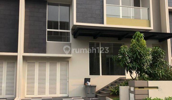 Rumah 2 Lantai Bagus di Cluster Mozart, Symponia Gading Serpong 1