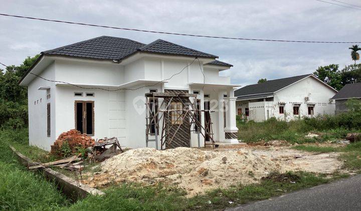 Rumah Baru Dijual di Jalan Gunung Merapi Dekat Alam Mayang 1