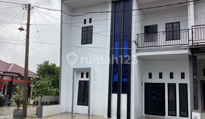 Rumah 2 Lantai Full Granit Siap Huni Dijual di Jl Parit Indah Pekanbaru 2