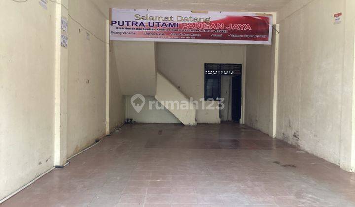 Ruko 2,5 Lantai Disewakan di Jl. Balam Pekanbaru 2