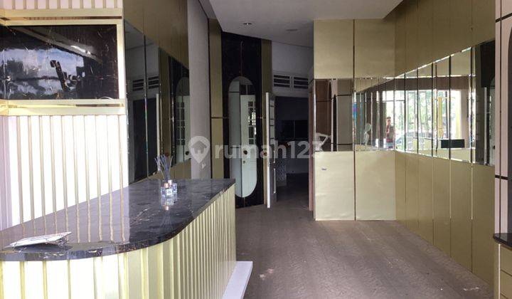 Ruko Gandeng 3 Lantai Dijual di Jl. Arifin Ahmad Tengah Kota Pekanbaru 2