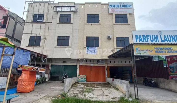 Ruko 3 Lantai Disewakan di Jl. Soebrantas Panam Pekanbaru 1