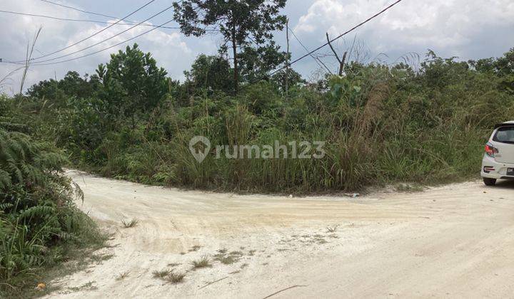 Tanah Kosong Dijual di Jl. Garuda Sakti Km10 2