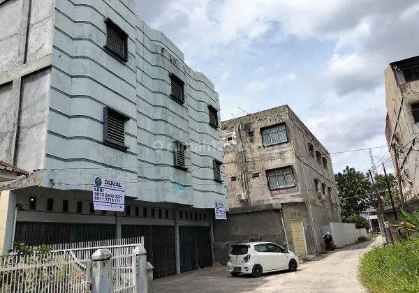 Ruko 3 Lantai 3 Unit di Jl Karya Abadi Pekanbaru 1