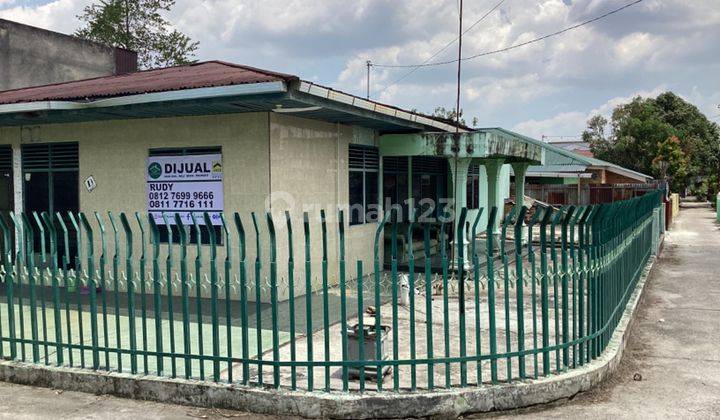 Rumah Bulatan Dijual di Jl. Mawar Pekanbaru 1