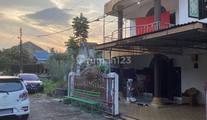 Rumah 2 Lantai Siap Huni Dijual di Jl. Fajar Pekanbaru 2