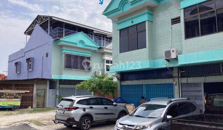 Ruko 2,5 Lantai Full Keramik Pusat Kota Dijual di Jl Nangka Pekanbaru 2