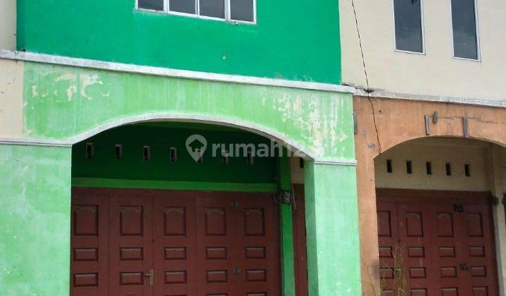 Ruko 3 Lantai Full Keramik Disewakan di Jl. Air Hitam Pekanbaru 2