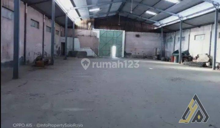 Disewakan Gudang Industri 2000m2 Lokasi Jebres,surakarta  2