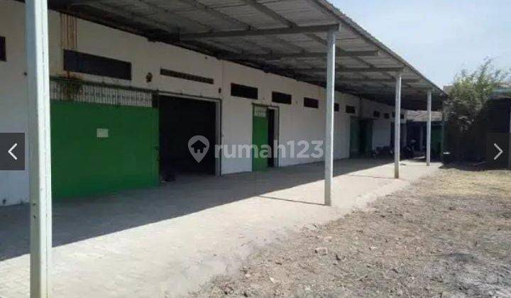 Disewakan Gudang Lokasi Strategis Pinggir Jl Raya Sragen.luas Tanah 2192 M2  2
