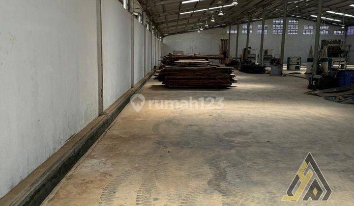 Dijual Gudang Strategis Zona Industri 1,2 Ha,lokasi Sragen Bu  2