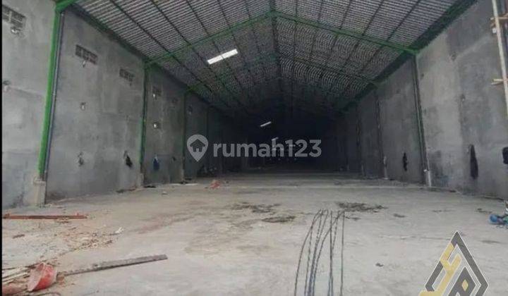 Disewakan Gudang Strategis Industri 2200m2 Lokasi Solo Baru  2