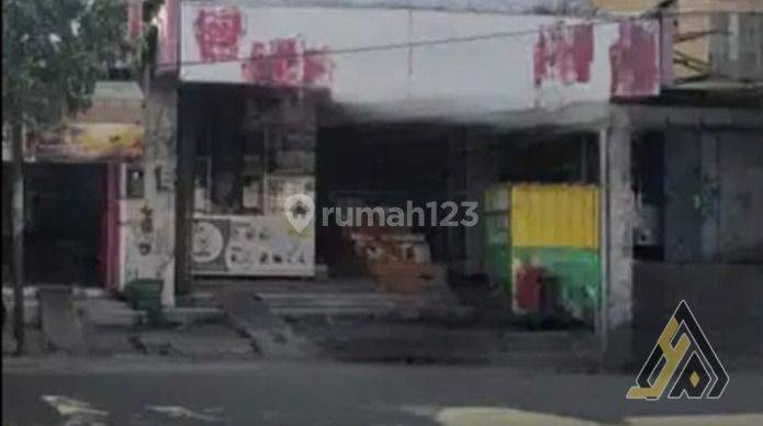 Dijual Ruko Strategis 2 Lantai, Lokasi Banjarsari Solo,luas 184m2,BU  2