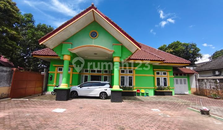 Rumah Strategis di Banjarsari,Solo Luas 1099M2 Bu!!