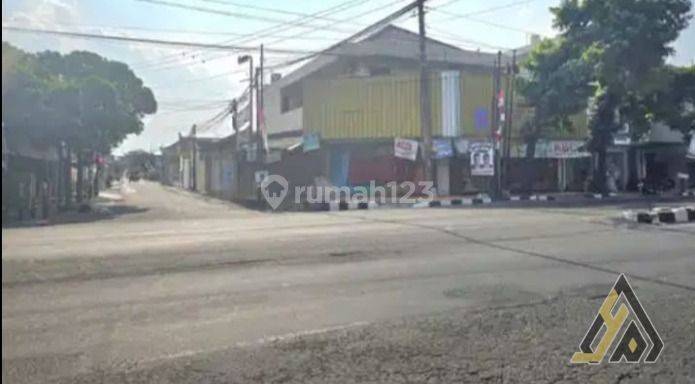 Dijual Ruko Strategis 2 Lantai, Lokasi Delanggu,klaten,luas 485m2,BU  2