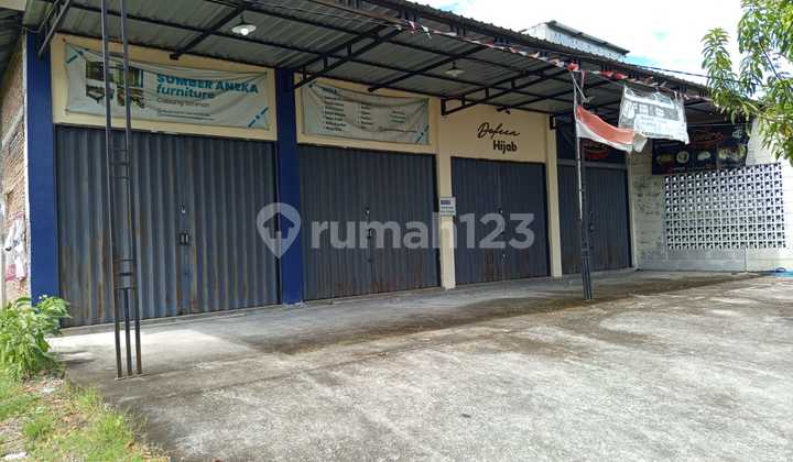 Warehouse Yellow Zone Strategic Location Juwiring, Klaten Area 2200M2