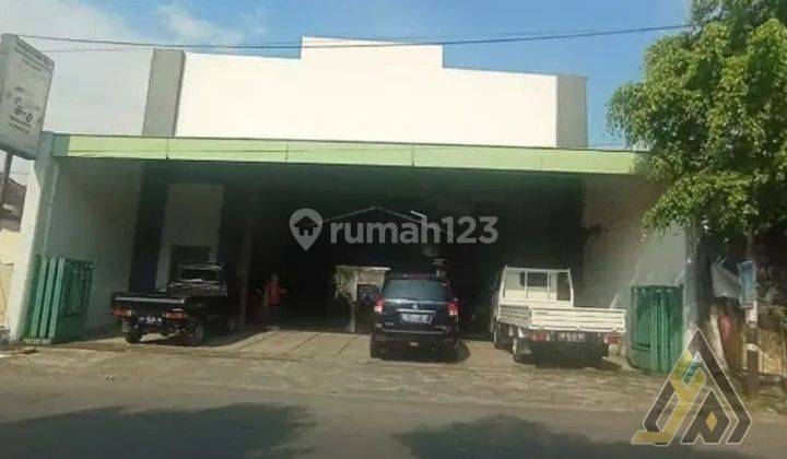 Dijual Gudang Bagus Zona Industri,lokasi Jebres Surakarta 1500m2,BU  2