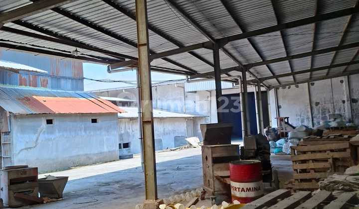 Gudang Zona Industri Lokasi Sragen Luas 1 Hektar