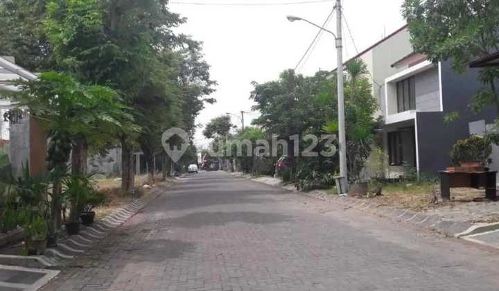 Rumah Perum Permata Colomadu,Karanganyar Luas 177M2