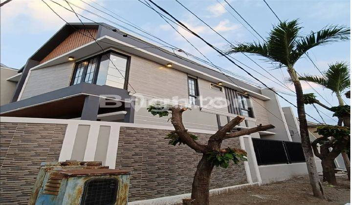 Rmh Model Scandinavian Mewah Lokasi Terbaik/Premium di area Sutorejo 2