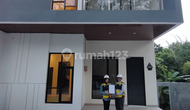 Young Families, Don't Be Afraid to Buy a House