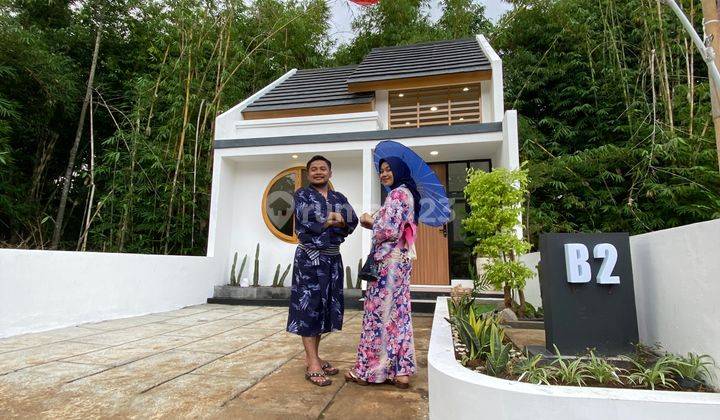 Rumah di Jogja Barat Ada Taman Bermain Jepang Modern Area Exit Tol Sentolo 1