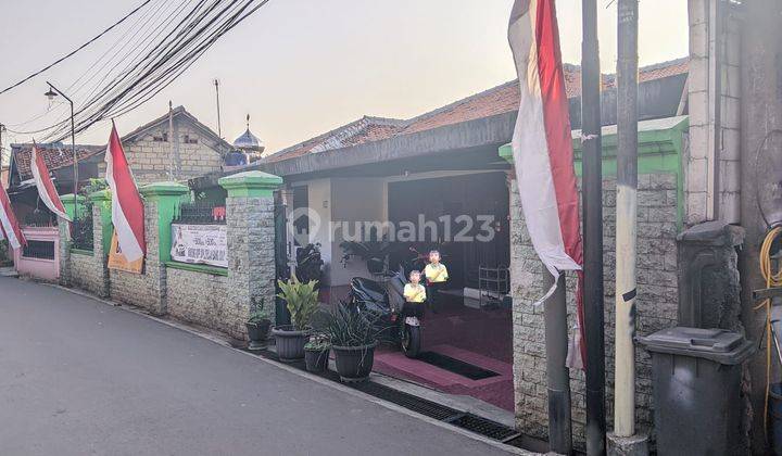 Jual Rumah Hitung Tanah Luas Dan Siap Huni Tugu Cimanggis Depok
 1