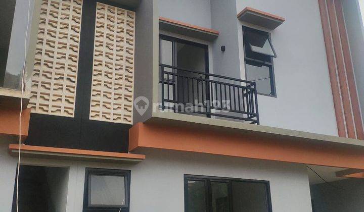 Rumah Cantik 2 lantai 900 jt an Kelapa Dua Depok 2