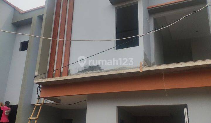 Rumah Cantik 2 Lantai 1,3 M Kelapa Dua Depok 2