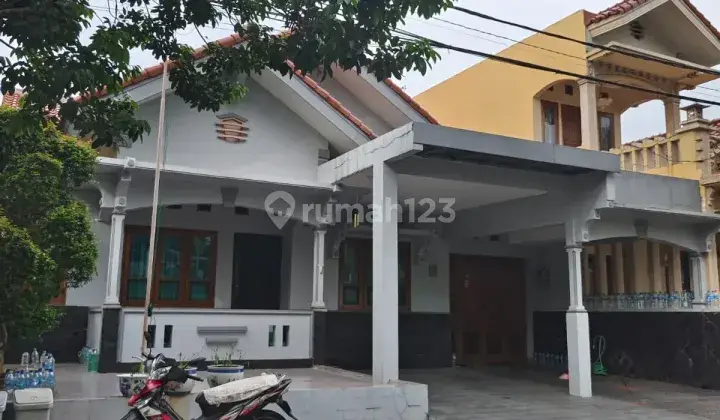 Rumah 2 lantai Komplek Elit 4 M Margonda Depok 1