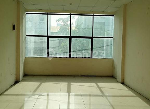 4-Story Ruko Harmoni Mas, Jembatan Dua, Jakarta 2