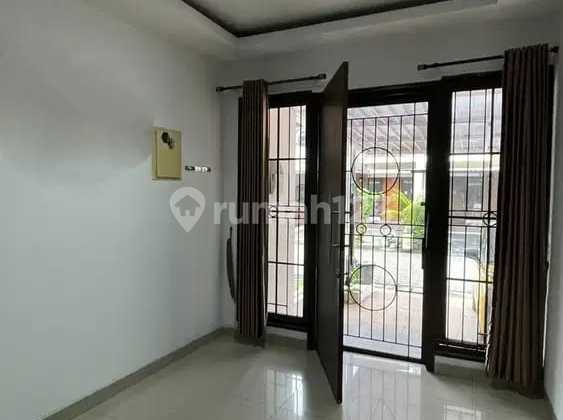 Rumah Green Lake City Rumah Green Lake City