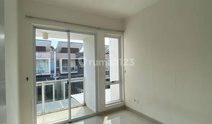 Rumah 2 Lantai Green Puri Jakarta Barat  2