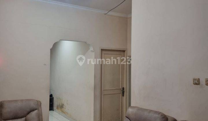 Rumah Luas 120 M² Metland Puri Jakarta Barat 2